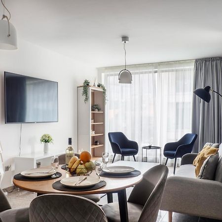 Julie'S Sunny Cozy Apartment With Balcony Sofya Dış mekan fotoğraf