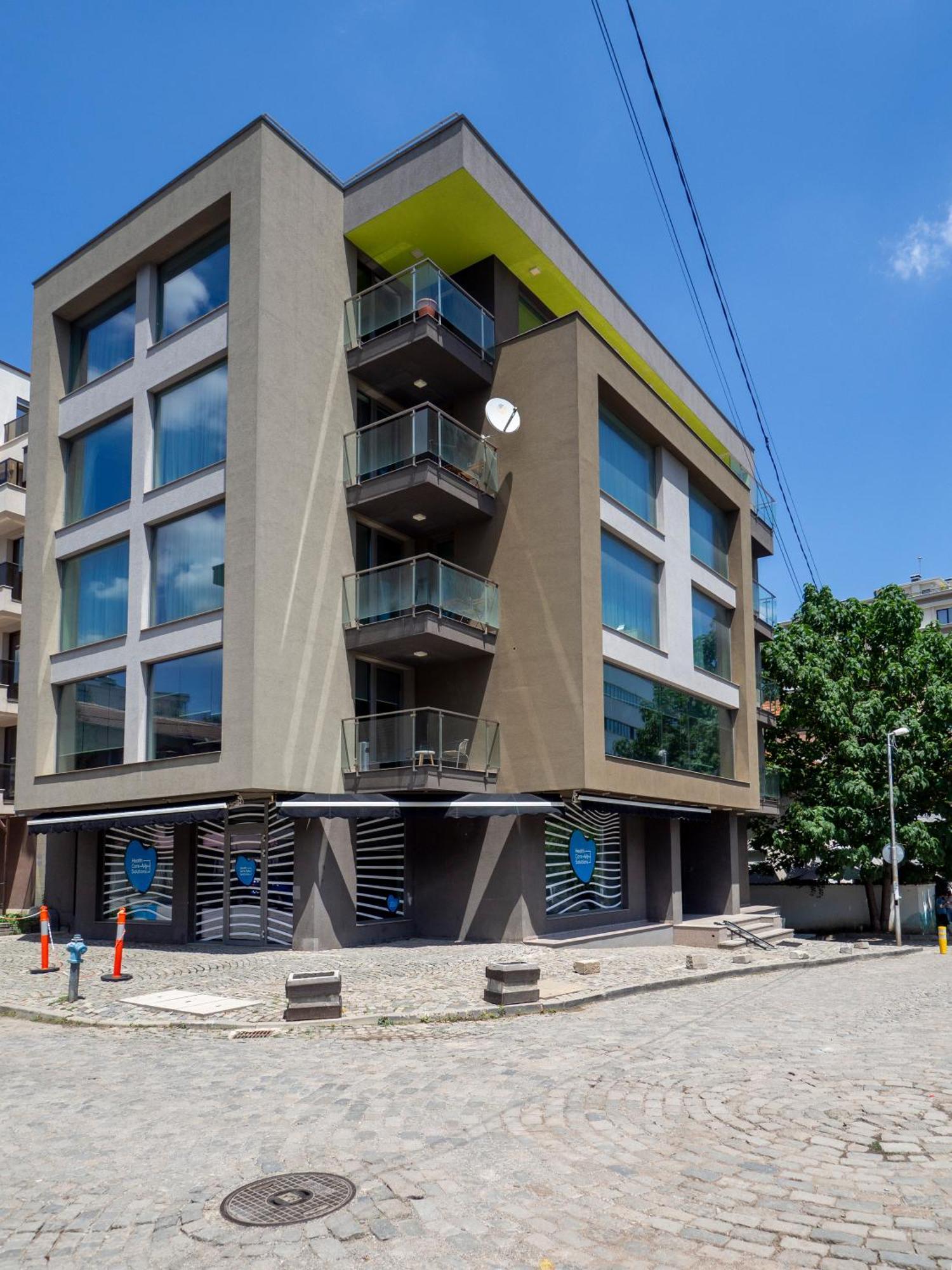 Julie'S Sunny Cozy Apartment With Balcony Sofya Dış mekan fotoğraf